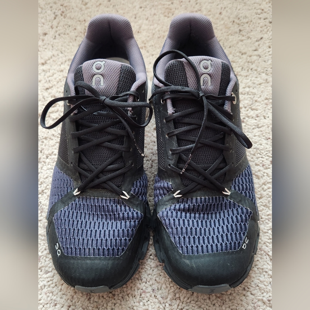 ON Cloud Running Sneakers Men's Swiss Engineering athletic shoes